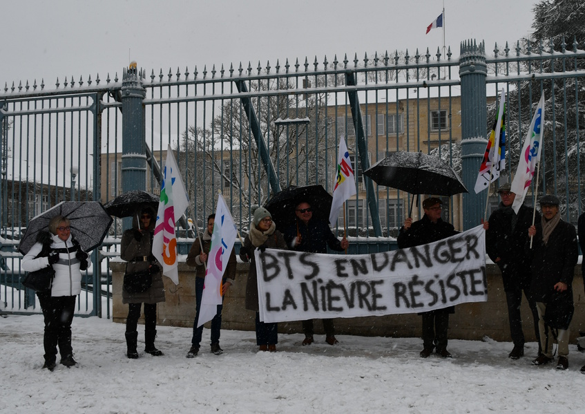 Dans la rue malgré la neige, pour défendre les BTS !
